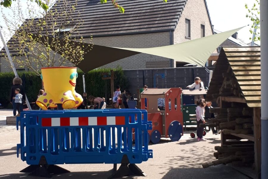 basisschool_overkapping_zeildoek_schoolplein