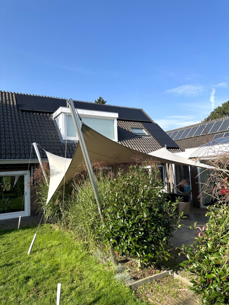 Is-een-spanzeil-op-maat-waterdicht - Manta Roofs Is-een-spanzeil-op-maat-waterdicht