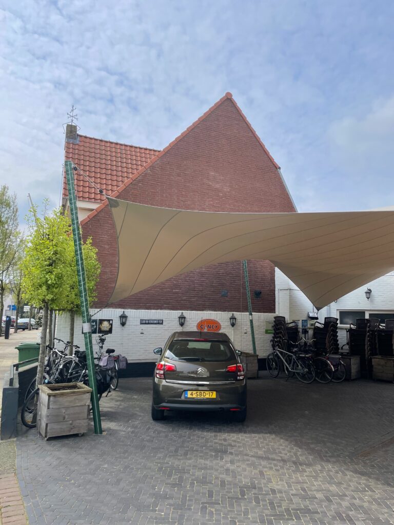 Restaurant-overkapping-weert - Manta Roofs Restaurant-overkapping-weert