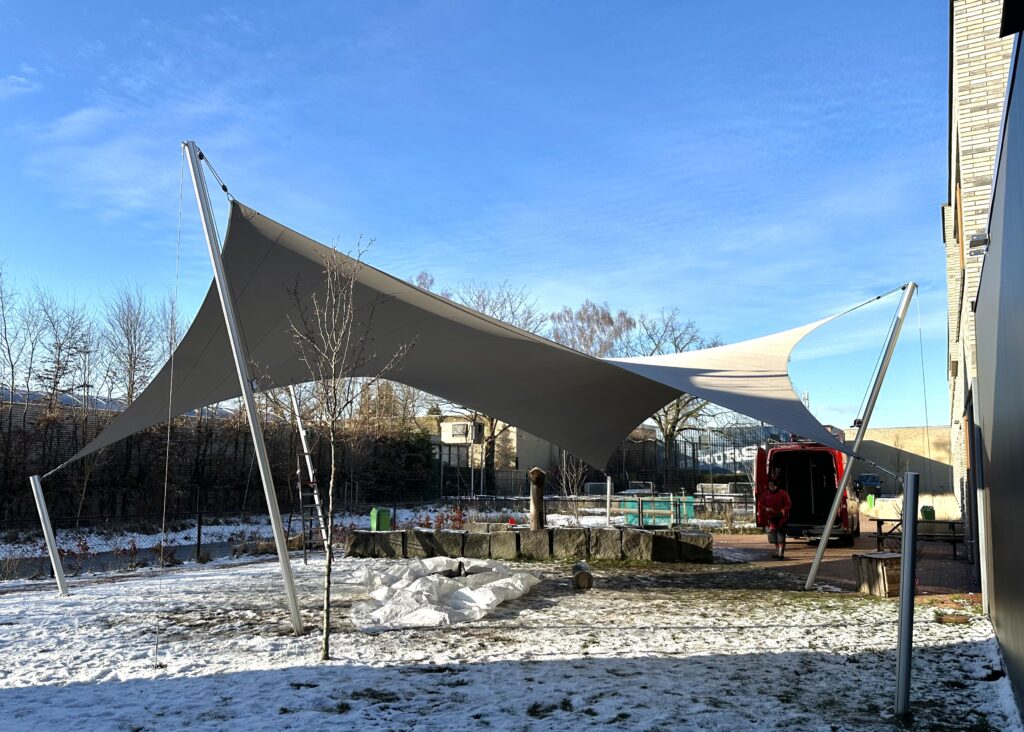 Zonwering-Eindhoven-laten-plaatsen - Manta Roofs Zonwering-Eindhoven-laten-plaatsen