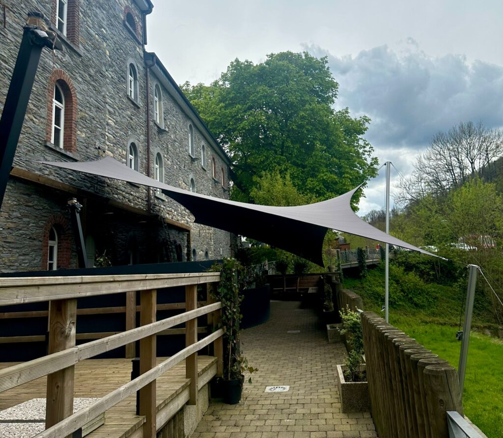 Luxe-restaurant-overkapping - Manta Roofs Luxe-restaurant-overkapping